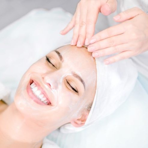 spa-facial-e1674507841102